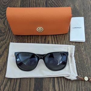Tory Burch polarized sunglasses